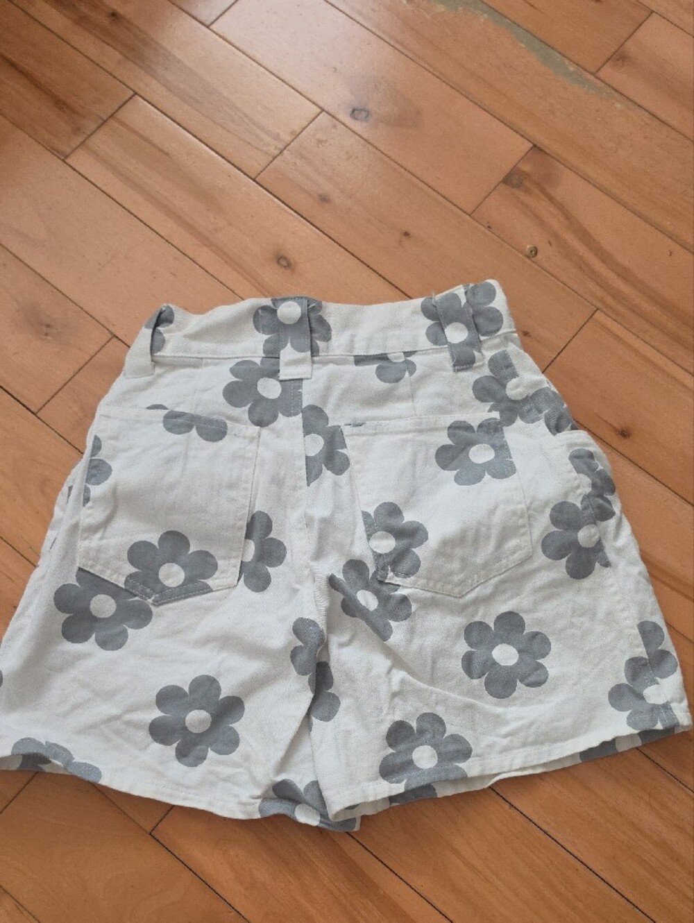 Vintage 100% Cotton Shorts - Picture 3 of 4